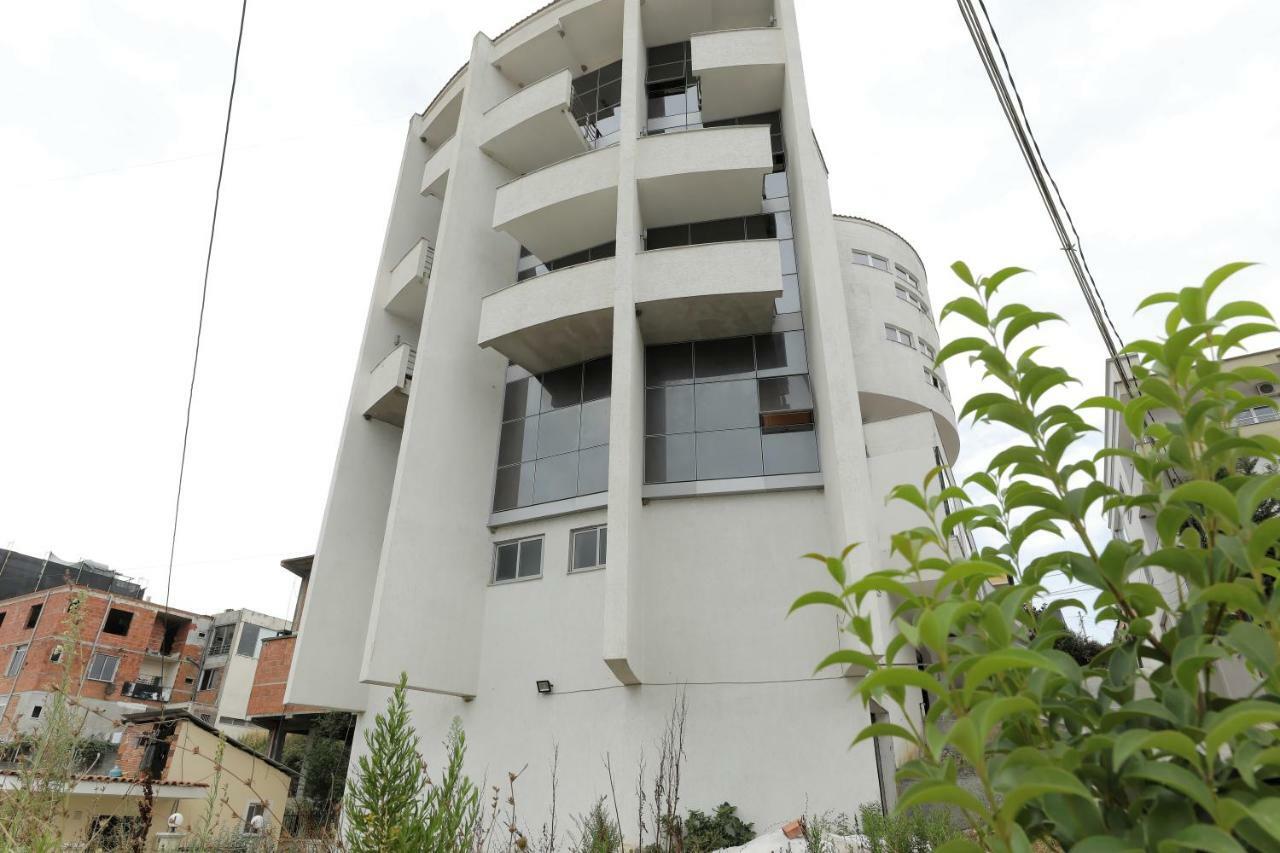 Hotel Gjuta Tirana Esterno foto